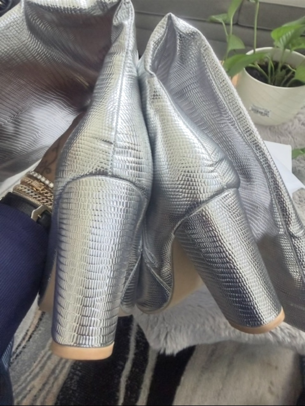 Silver Metallic Pointed Toe Mid-Calf Heel Boots - Women - Picture 4 of 7